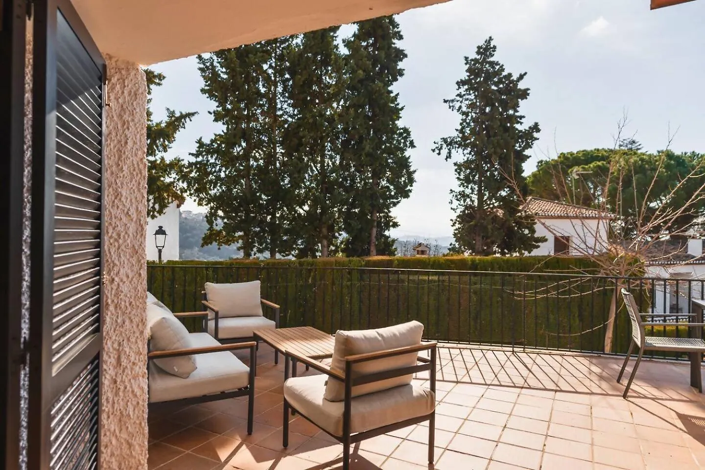 Madmes House Alfacar Villa
